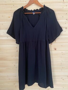 Old Navy Small Black V-Neck Dress Ruffled Collar Short Flutter Sleeves Pockets